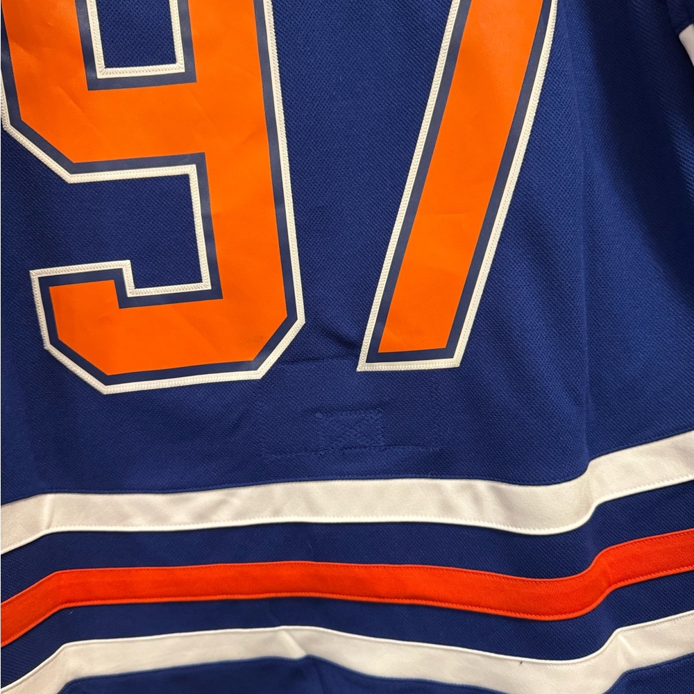 Connor McDavid Edmonton Oilers Jersey - Adidas - Size 50 - New w/ tags - Picture 5 of 8